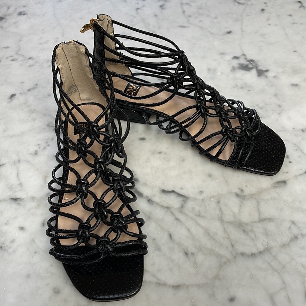 LOUISE et CIE Black Leather Gladiator Zip-Up Sandals NEW Size 36.5 6